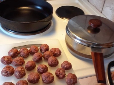 Pappas älgköttbullar