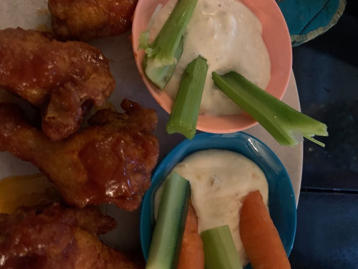 Buffalo Chicken Wings och Cauliflower&nbsp;Wings