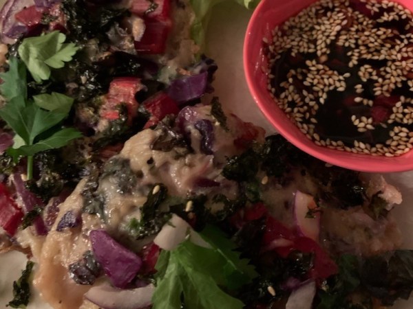 Koreansk grönsaksråraka med god&nbsp;dippsås