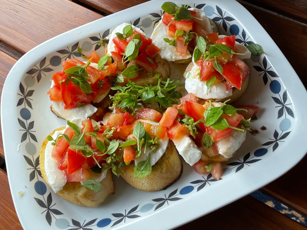Bruschetta med tomater och&nbsp;mozzarella