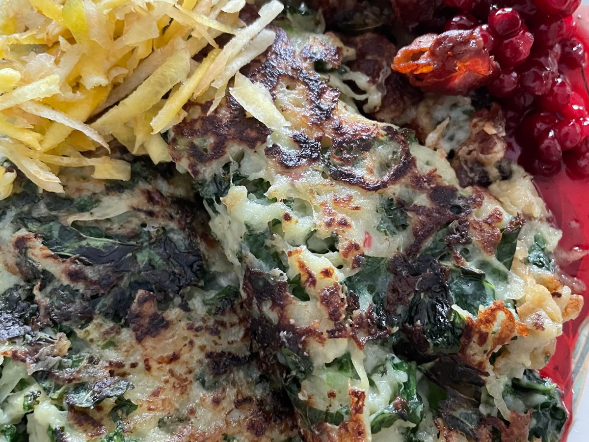 Raggmunkar med grönkål