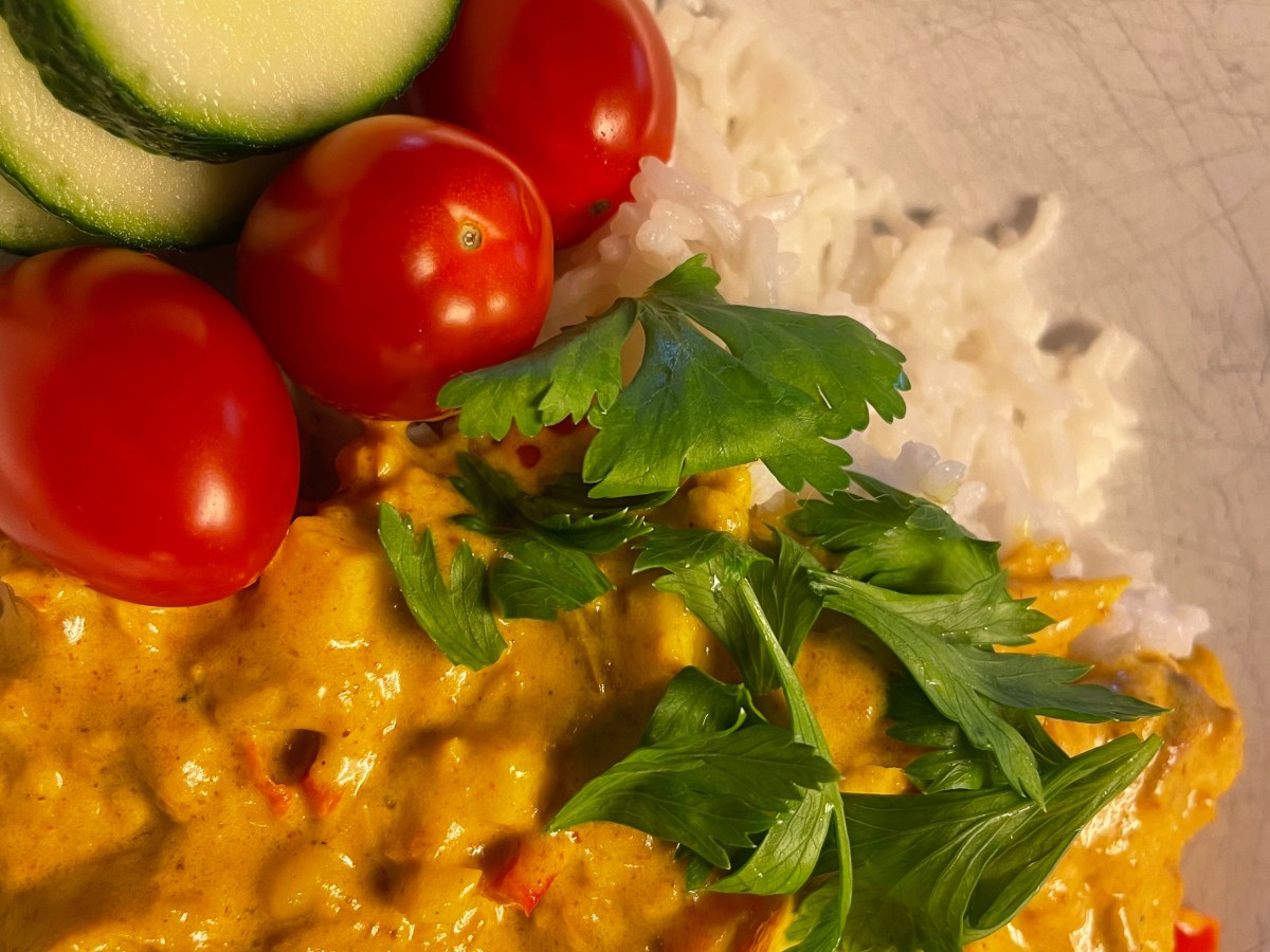 Tonfisksås med curry och&nbsp;paprika